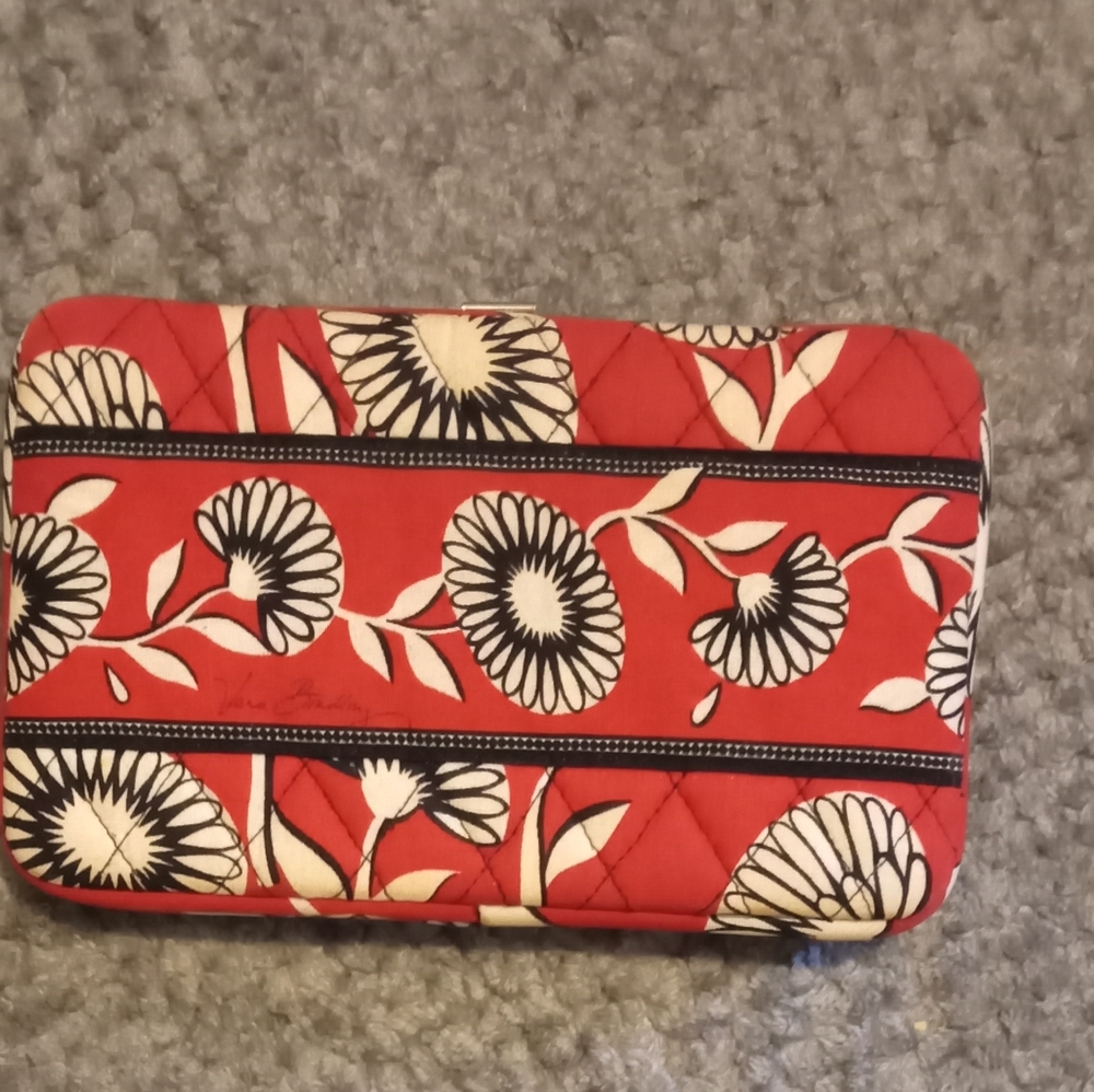 Vera Bradley Floral Daisy Wallet